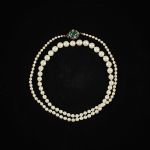 593044 Pearl necklace